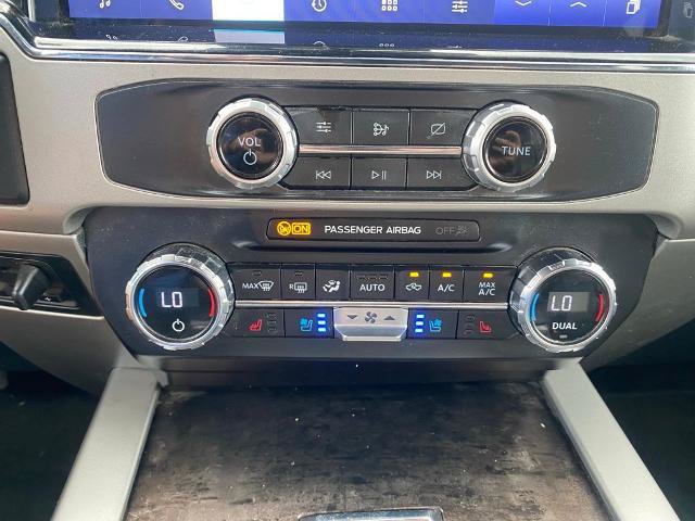 Certified 2022 Ford F250 Lariat w/ Lariat Value Package AWD/4WD image 22