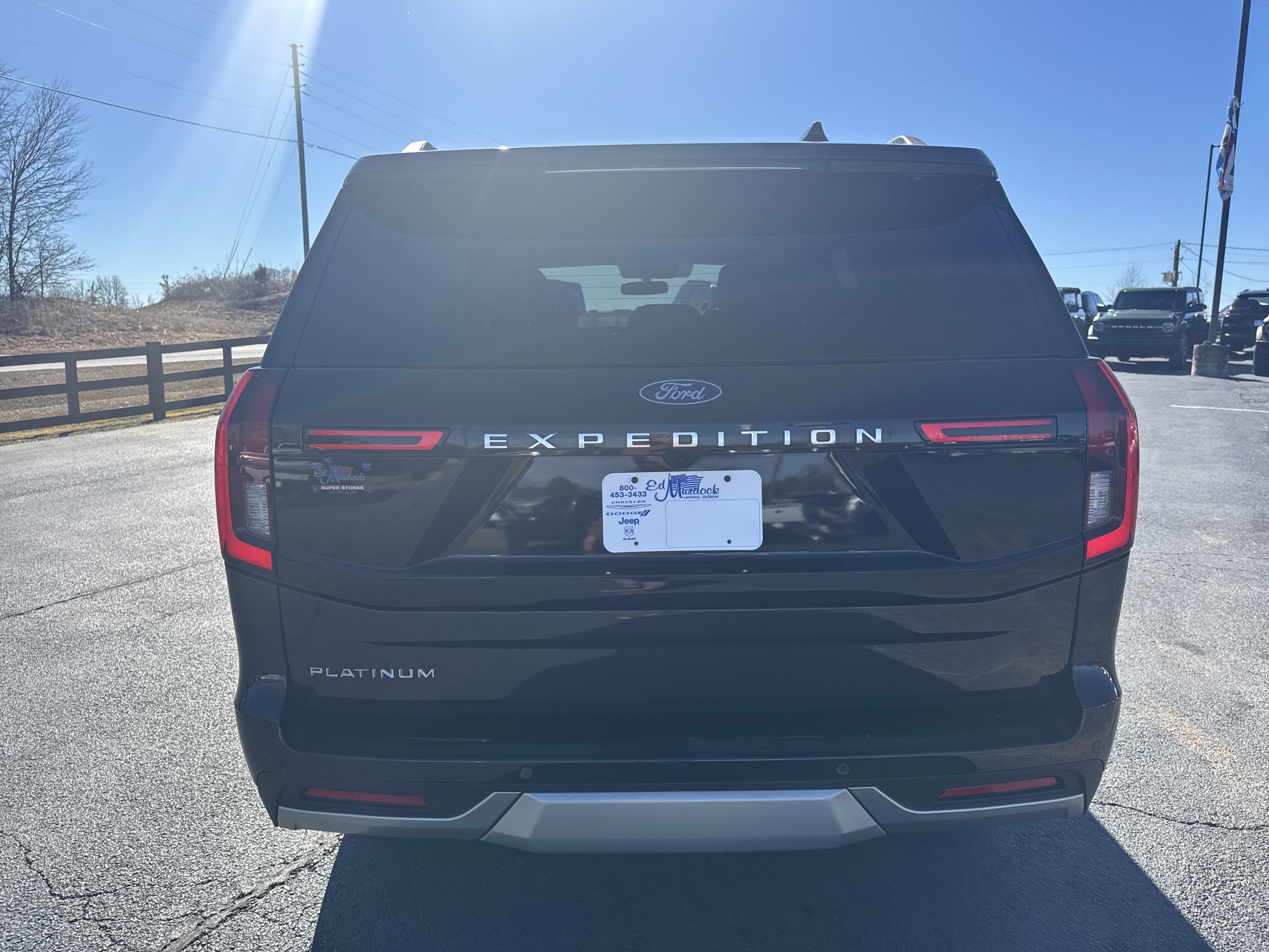 Certified 2025 Ford Expedition Platinum w/ Driver's Package image 6