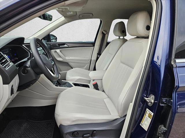 Used 2024 Volkswagen Tiguan SE FWD image 15