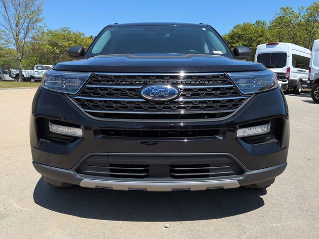 Certified 2023 Ford Explorer XLT w/ Equipment Group 202A AWD/4WD image 8