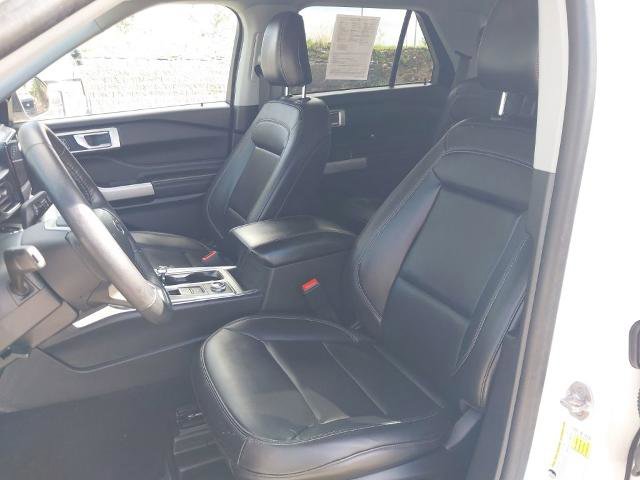 Certified 2023 Ford Explorer XLT w/ Equipment Group 202A AWD/4WD image 23