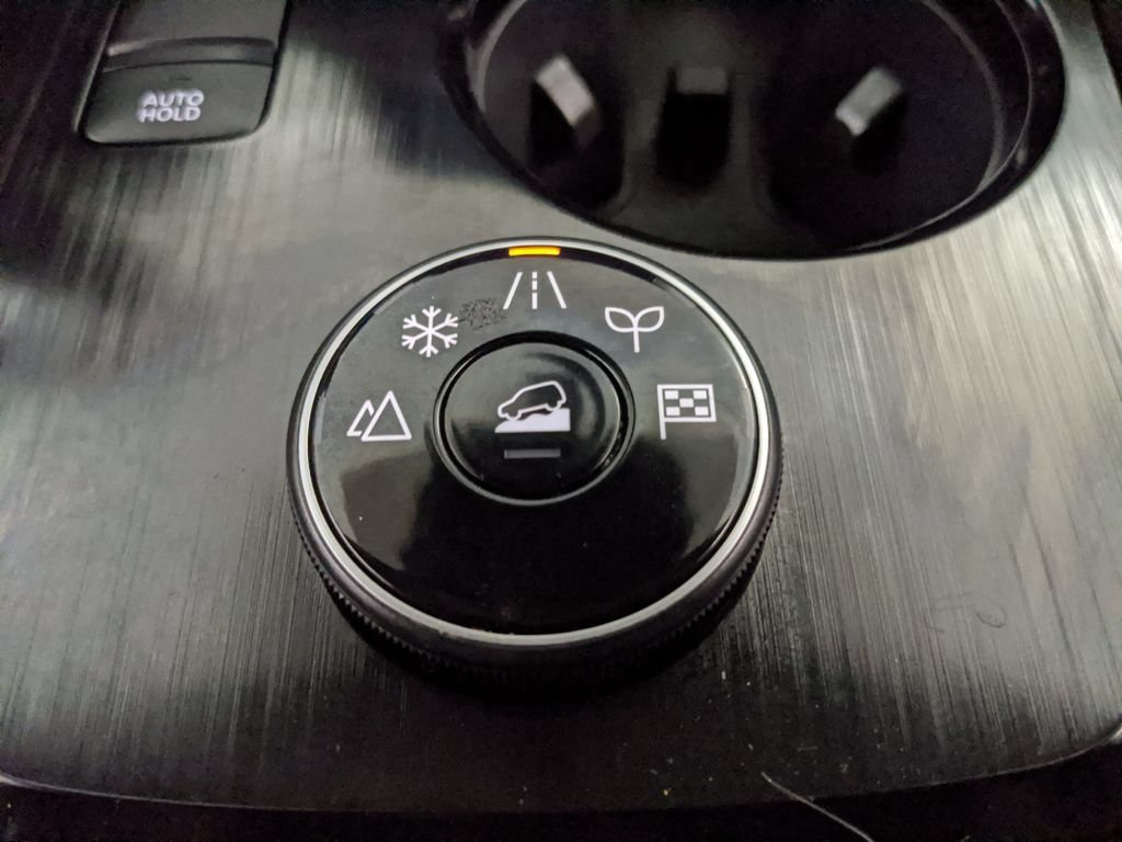 Used 2025 Nissan Rogue SV AWD/4WD image 10