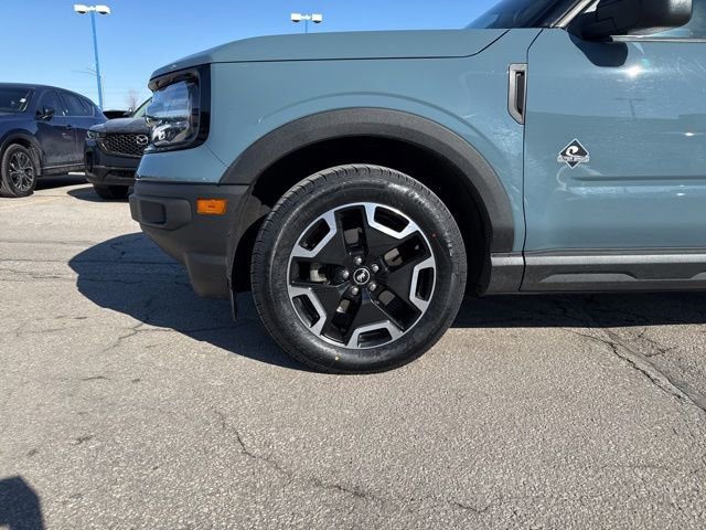 Certified 2022 Ford Bronco Sport Outer Banks w/ Tech Package image 37