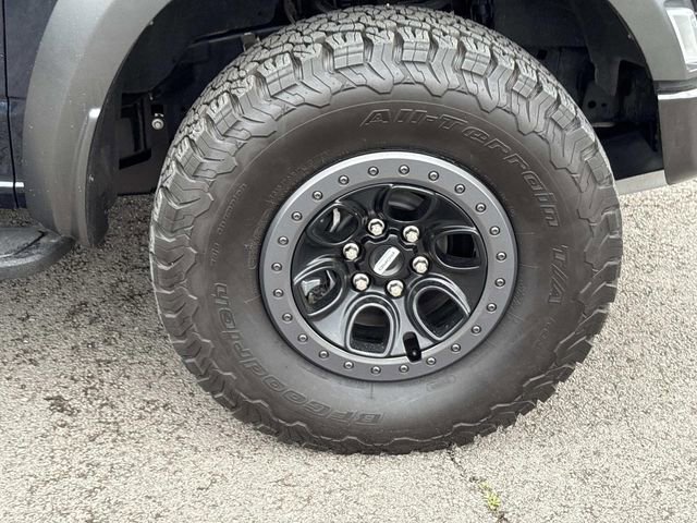 Certified 2023 Ford F150 Raptor w/ Raptor Carbon Fiber Package image 9