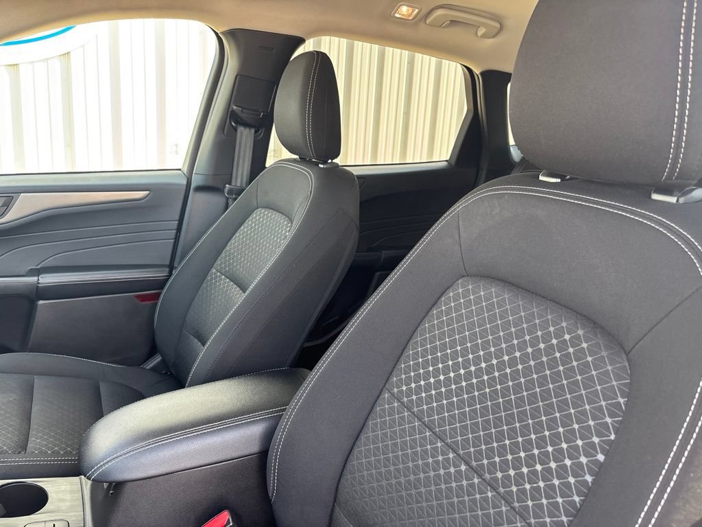 Certified 2024 Ford Escape Active AWD/4WD image 22