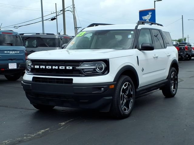 Certified 2023 Ford Bronco Sport Outer Banks AWD/4WD image 3