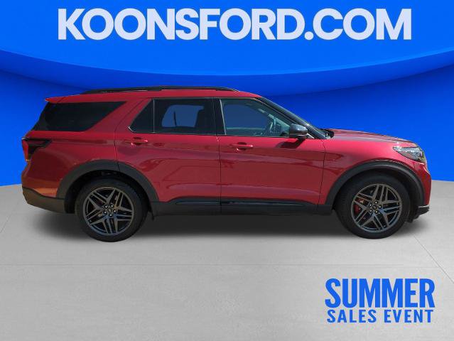 Certified 2025 Ford Explorer ST AWD/4WD image 6