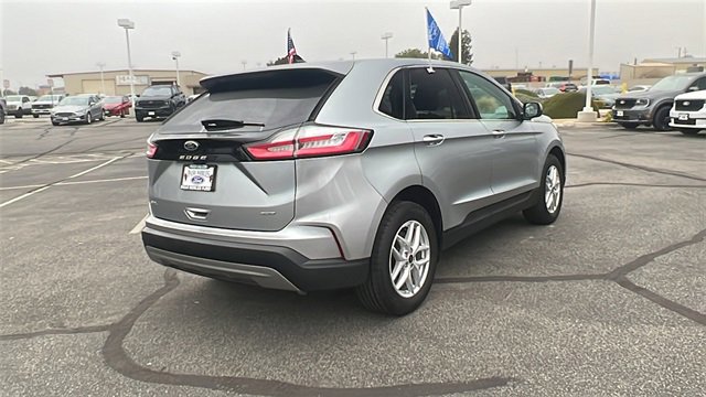 Certified 2024 Ford Edge SEL image 5
