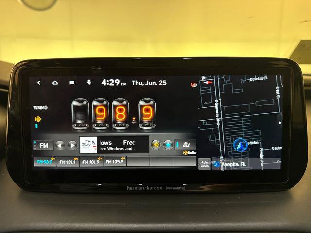 Used 2022 Hyundai Santa Fe Limited FWD image 27