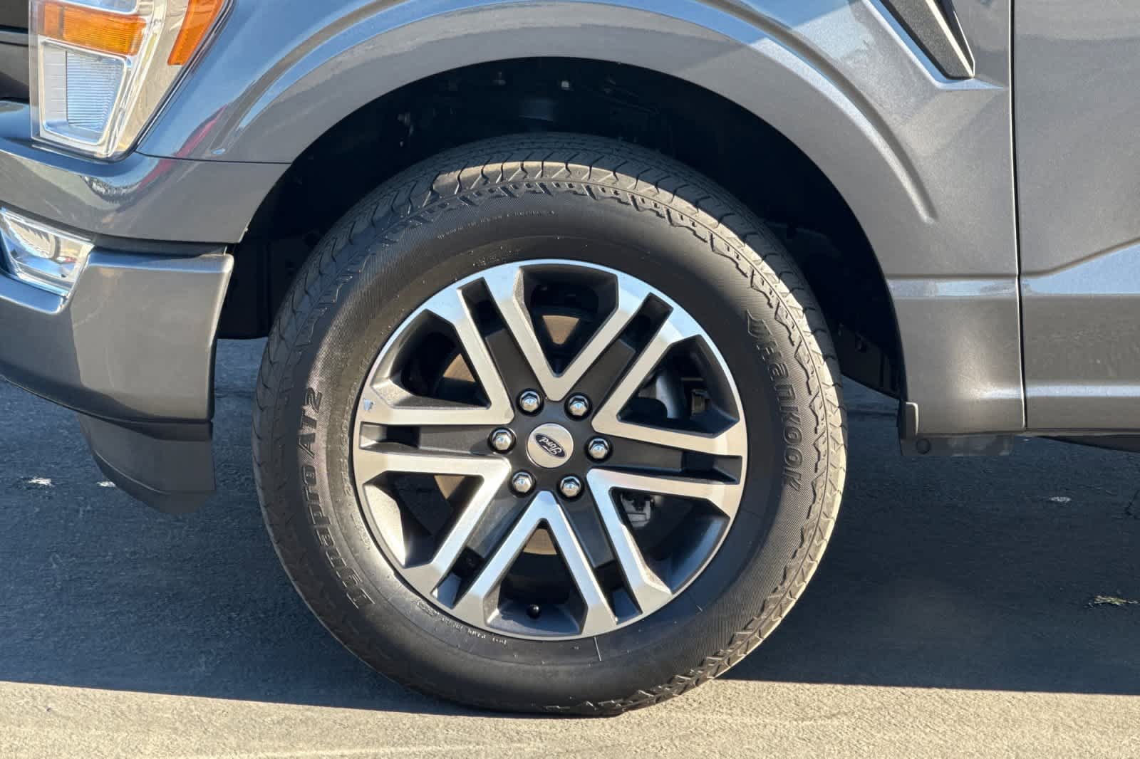 Certified 2022 Ford F150 XL w/ STX Appearance Package AWD/4WD image 29
