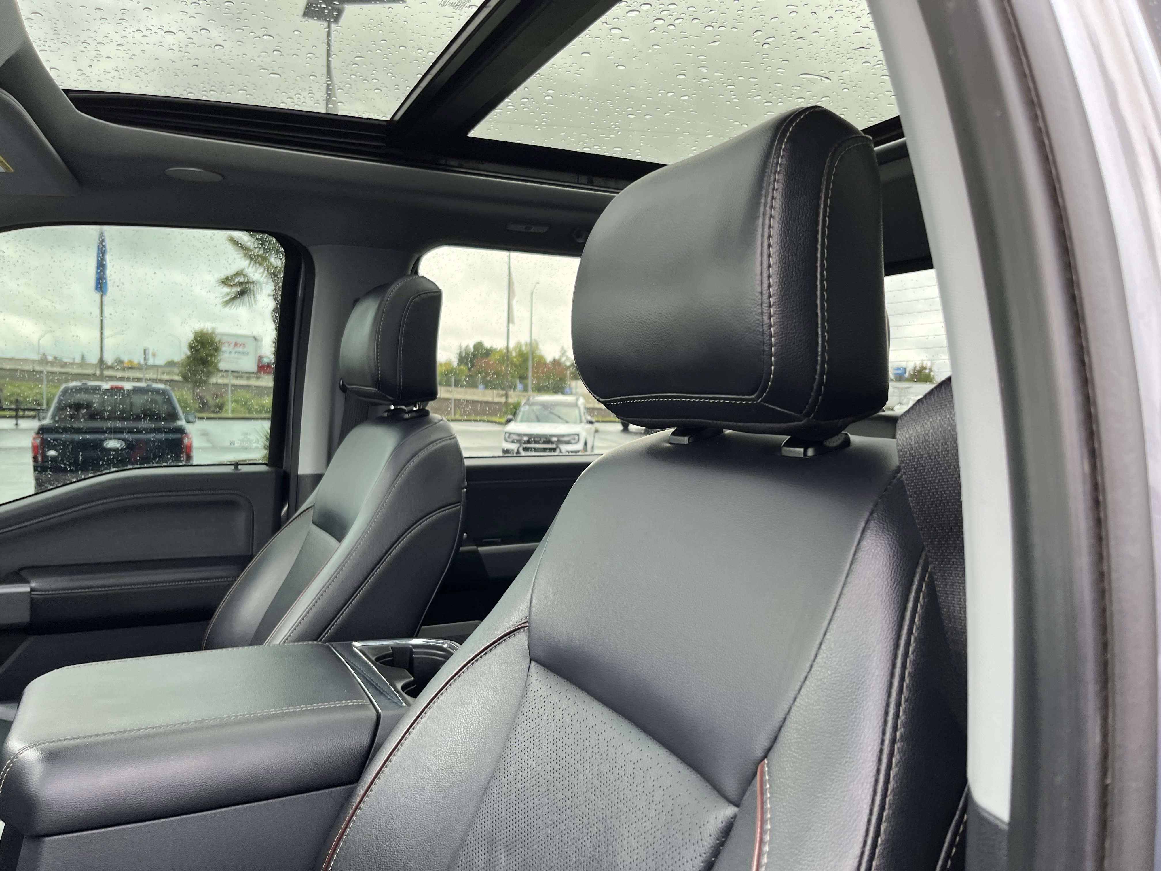 Certified 2024 Ford F350 Lariat w/ Lariat Ultimate Package image 16