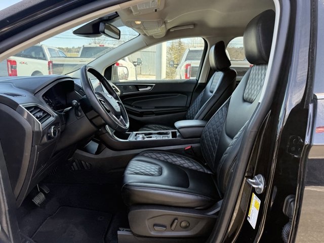 Certified 2024 Ford Edge Titanium image 14