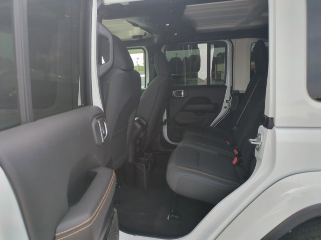 Used 2024 Jeep Wrangler Unlimited Sahara w/ Safety Group image 28