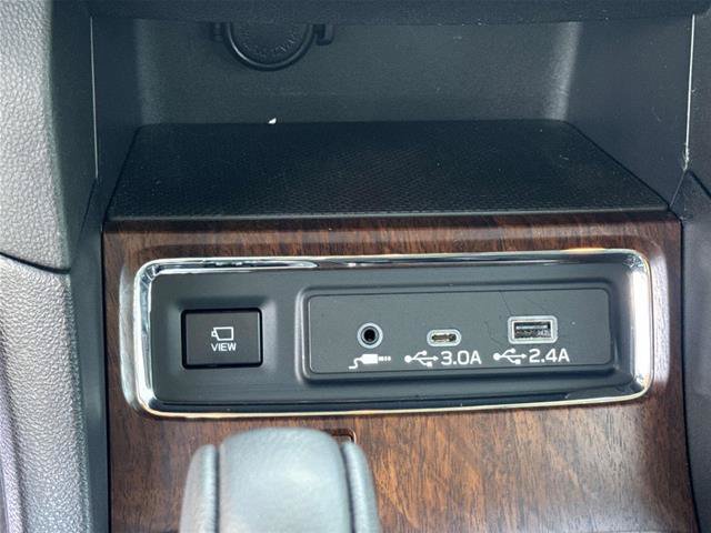 Used 2023 Subaru Ascent Touring AWD/4WD image 20