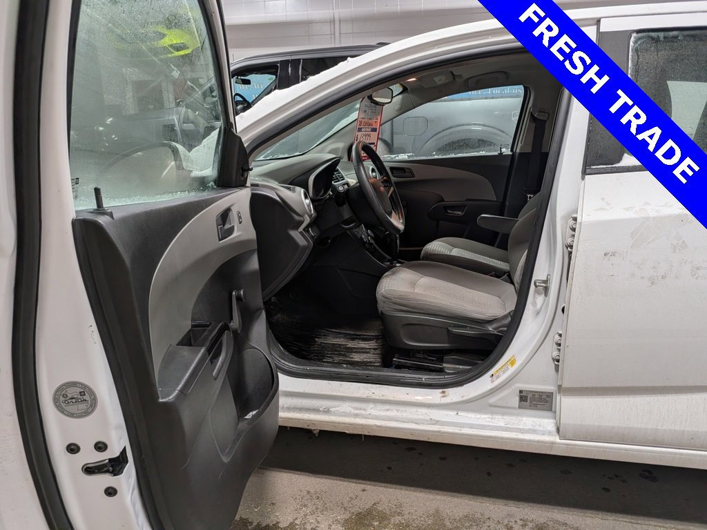 Used 2019 Chevrolet Sonic LT image 13