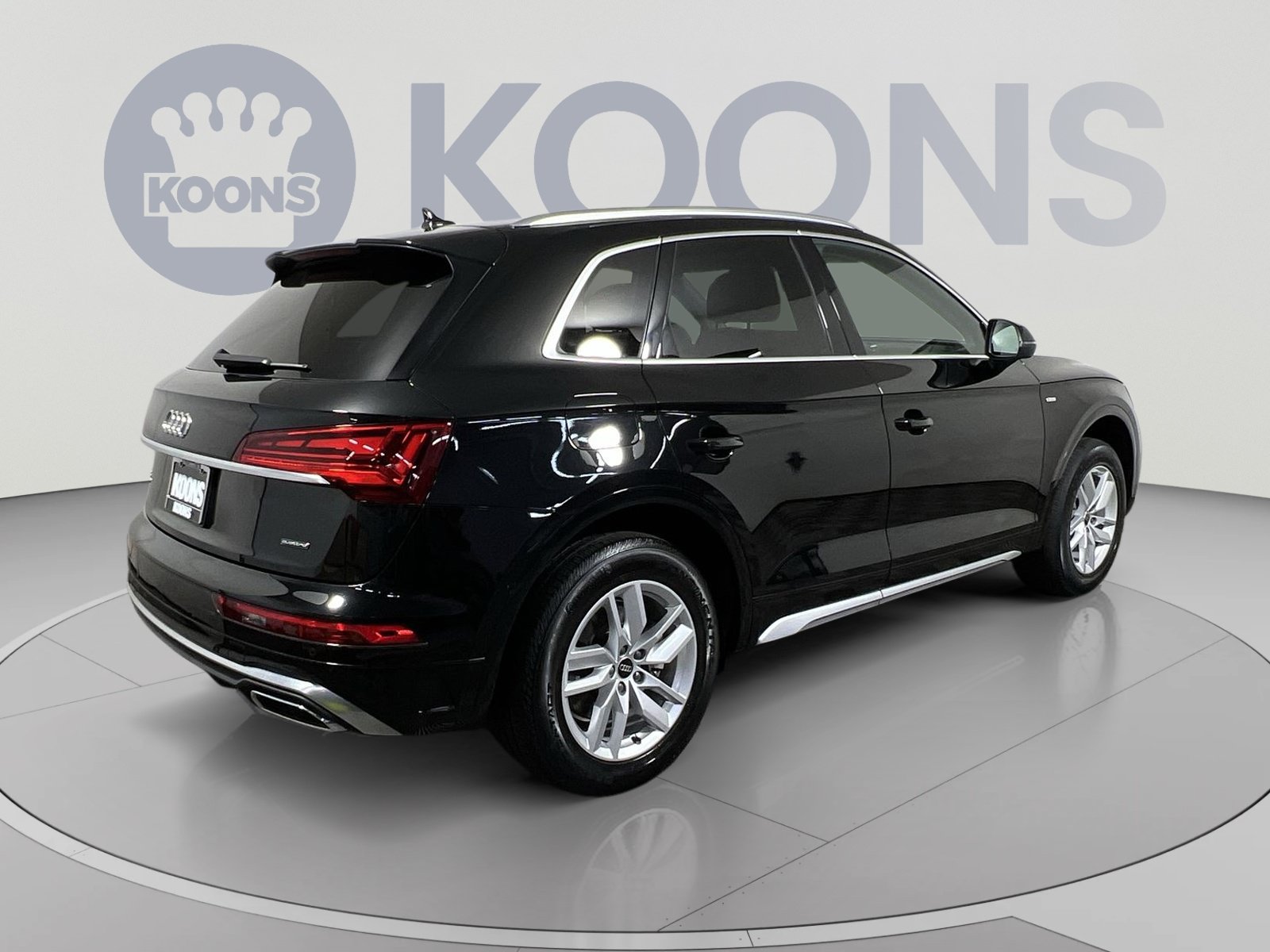 Used 2023 Audi Q5 2.0T Premium w/ Convenience Package AWD/4WD image 11