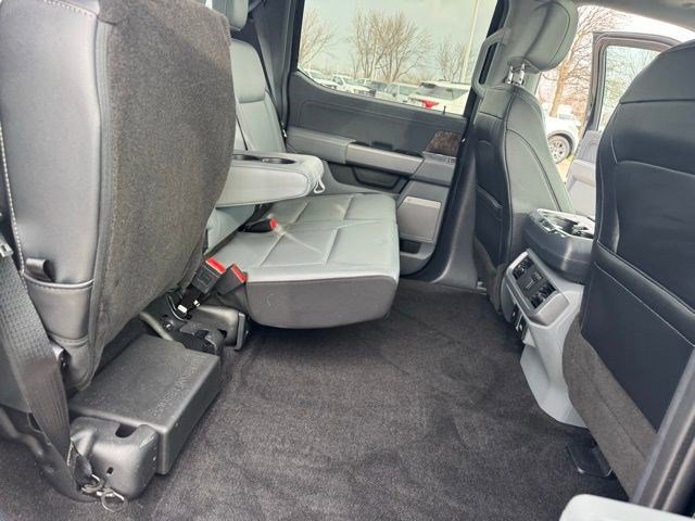 Certified 2022 Ford F150 Lariat w/ Equipment Group 502A High image 32