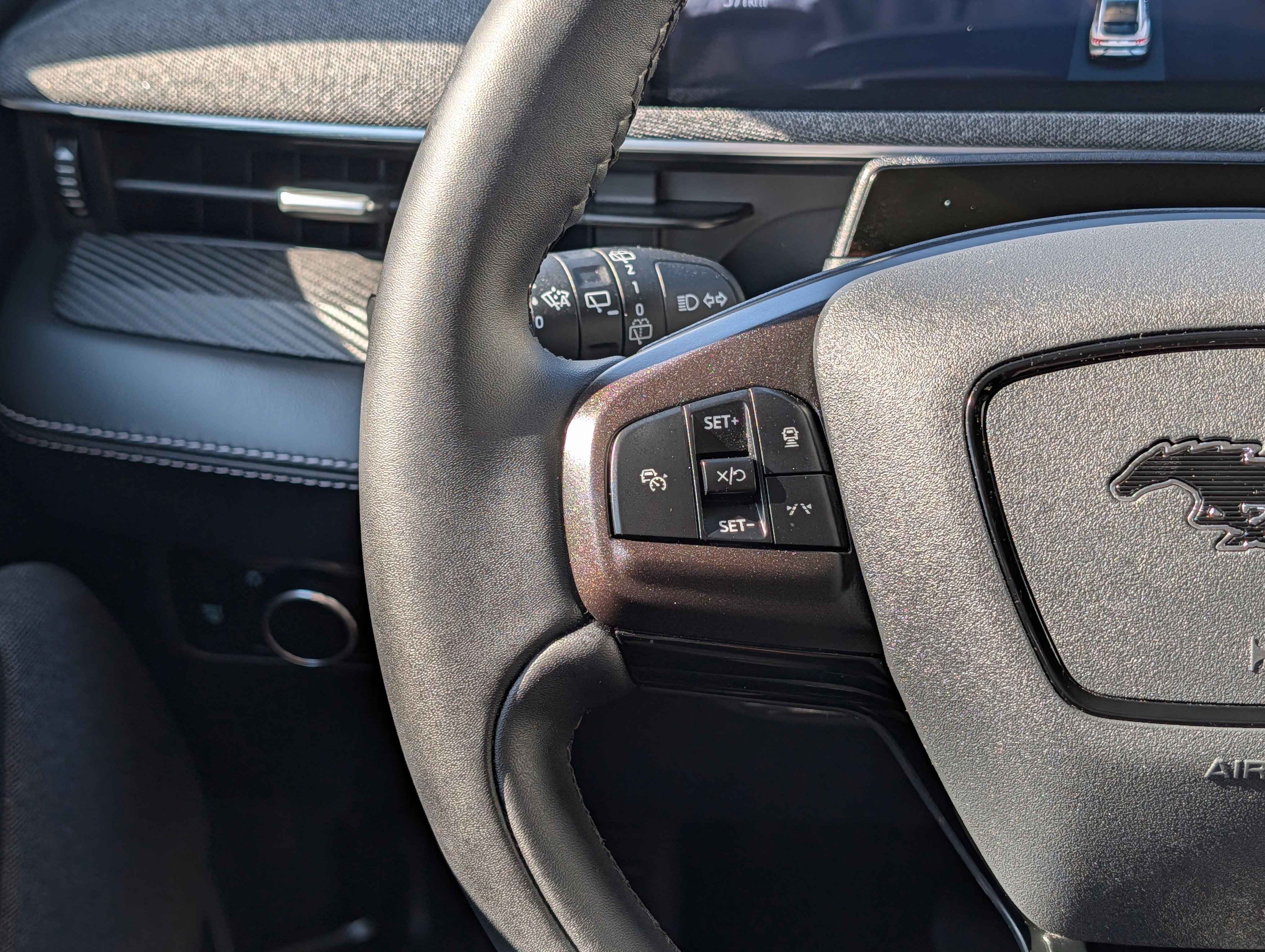 Certified 2025 Ford Mustang Mach-E Premium AWD/4WD image 24