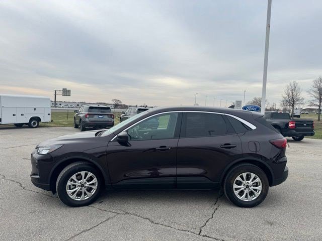 Certified 2023 Ford Escape Active w/ Tech Pack #2 image 2