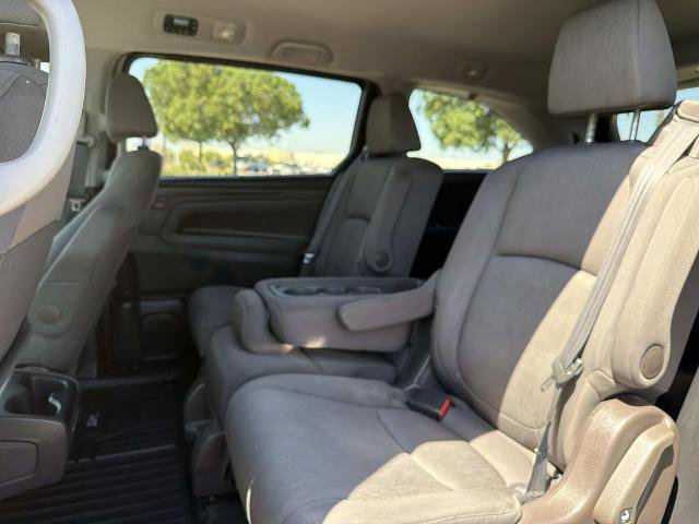 Used 2018 Honda Odyssey EX image 19