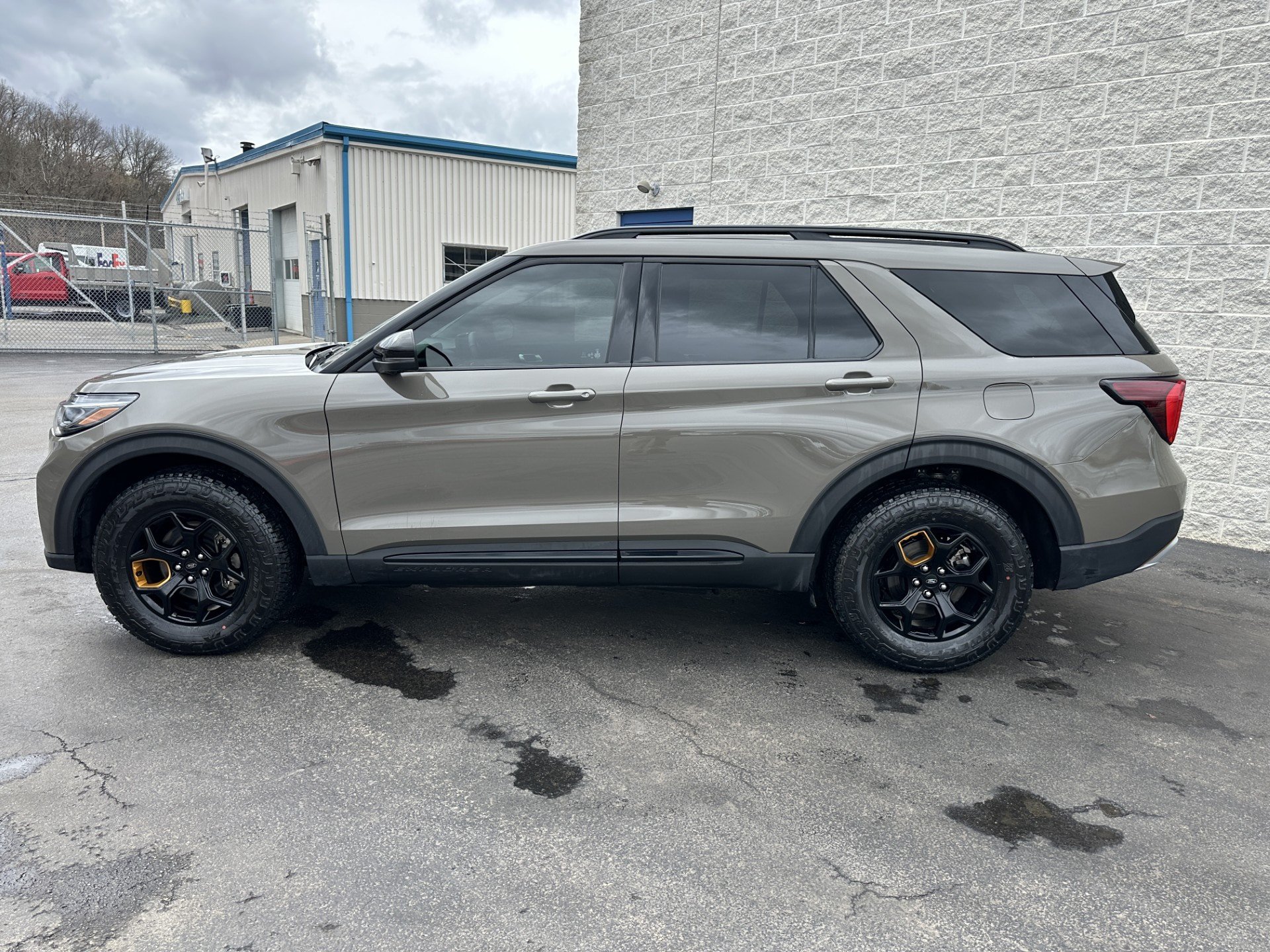 Certified 2026 Ford Explorer Tremor w/ Tremor Ultimate Package AWD/4WD image 4