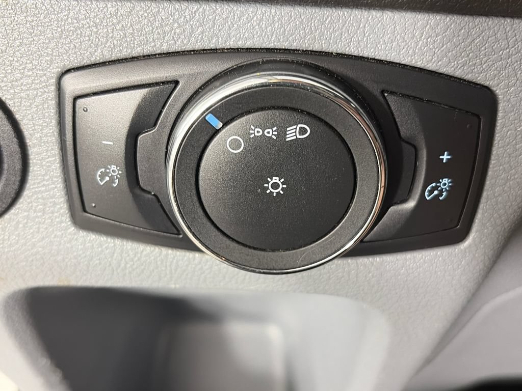 Certified 2018 Ford Transit 350 148 Low Roof RWD image 18