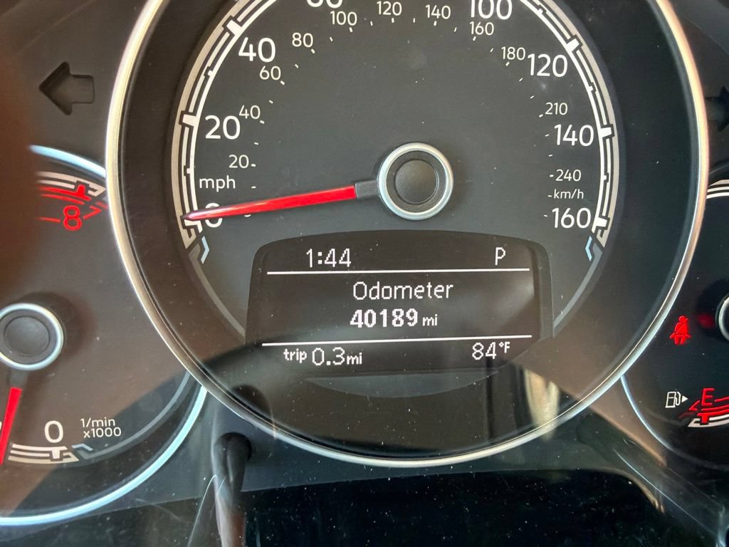 Used 2019 Volkswagen Beetle 2.0T Final Edition SEL FWD image 15