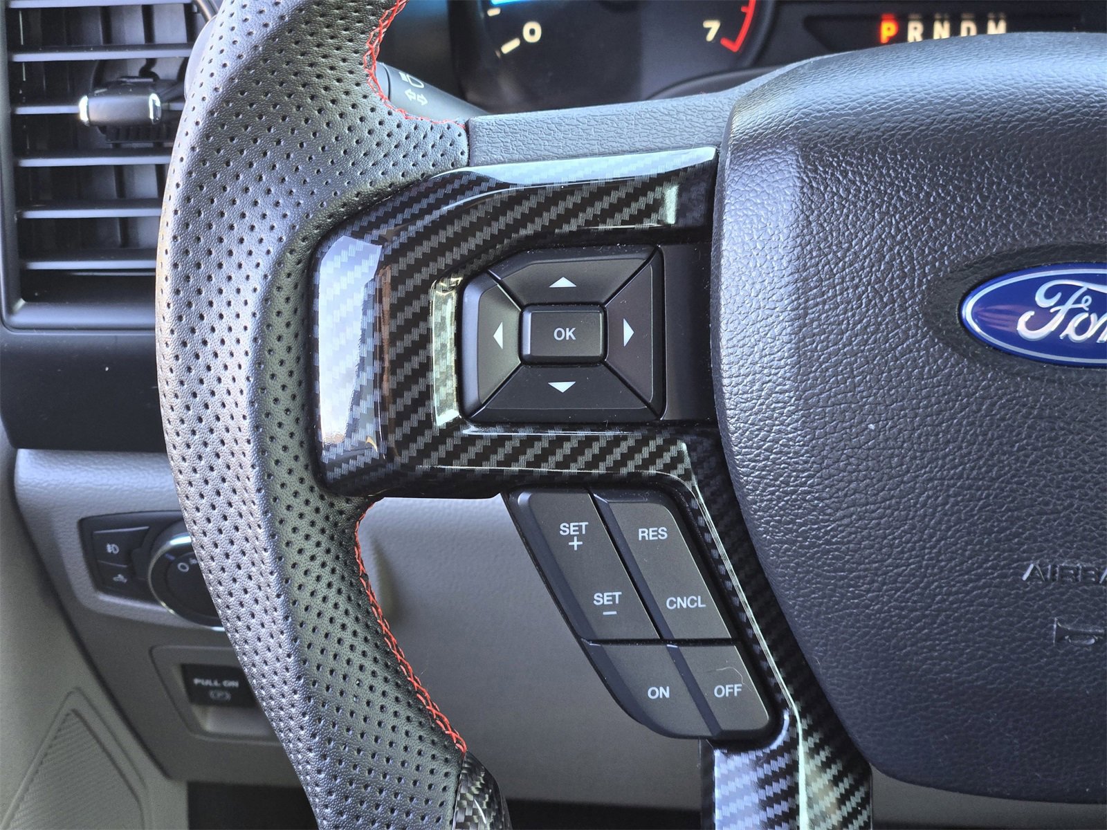 Certified 2018 Ford F150 XL w/ Equipment Group 101A Mid image 26