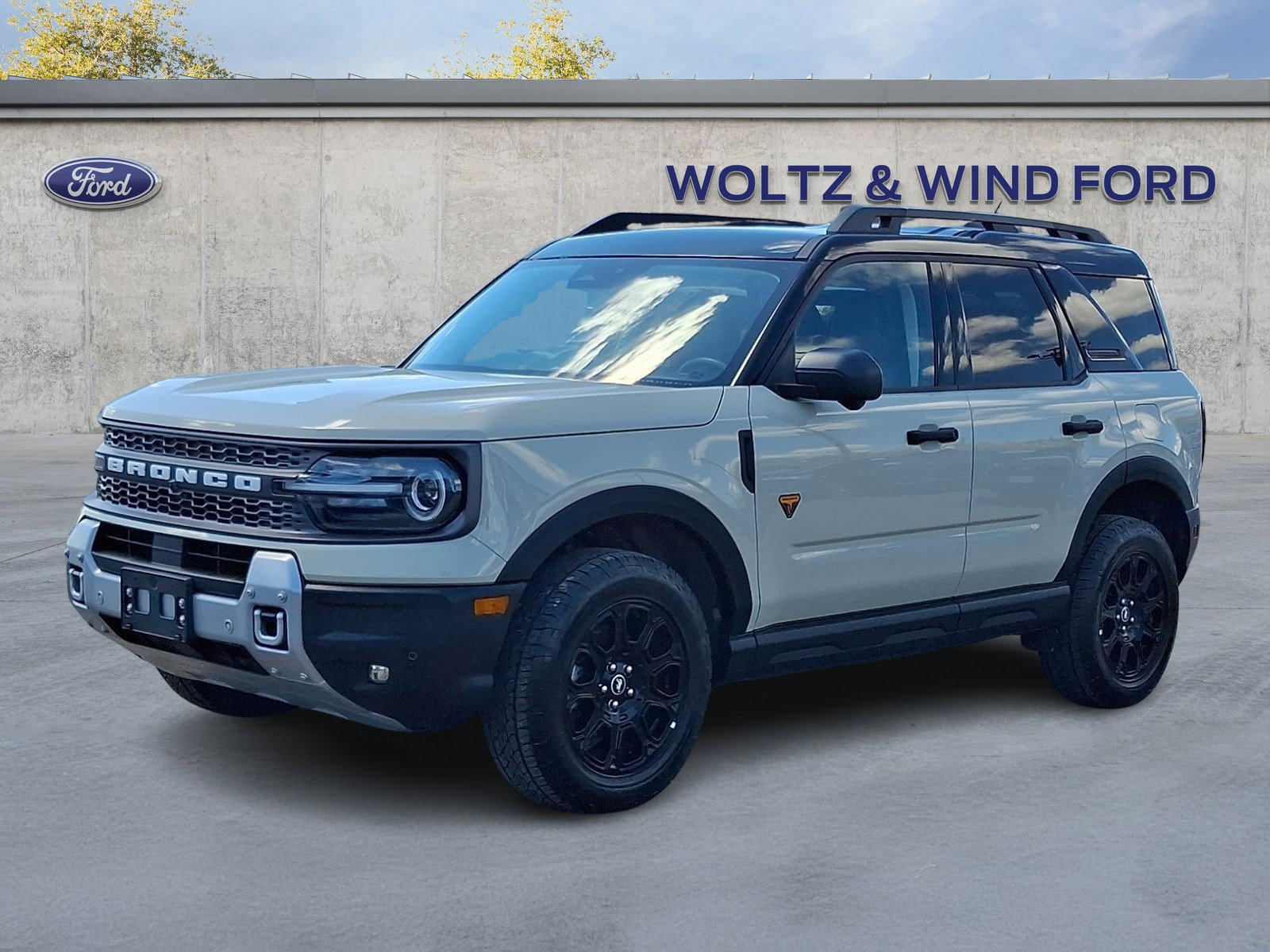 Certified 2025 Ford Bronco Sport Badlands AWD/4WD image 3