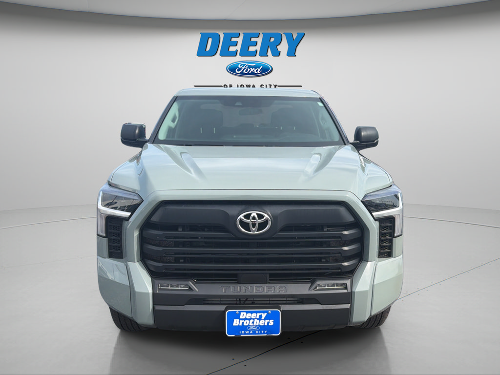 Used 2024 Toyota Tundra SR5 w/ SR5 Premium Package AWD/4WD image 17