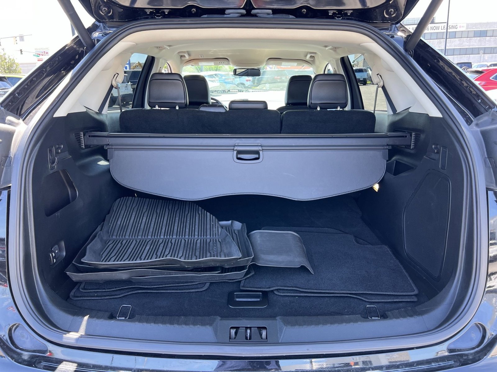 Certified 2023 Ford Edge Titanium w/ Cargo Accessory Package AWD/4WD image 32