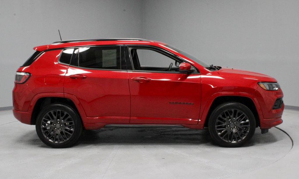 Used 2022 Jeep Compass Limited AWD/4WD image 10