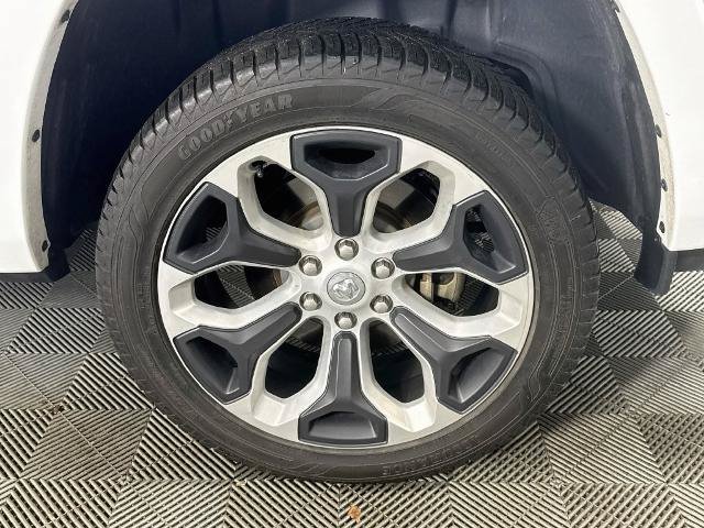 Used 2024 RAM 1500 Limited AWD/4WD image 32