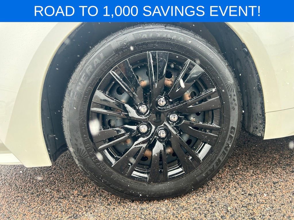 Used 2020 Toyota Corolla LE image 35