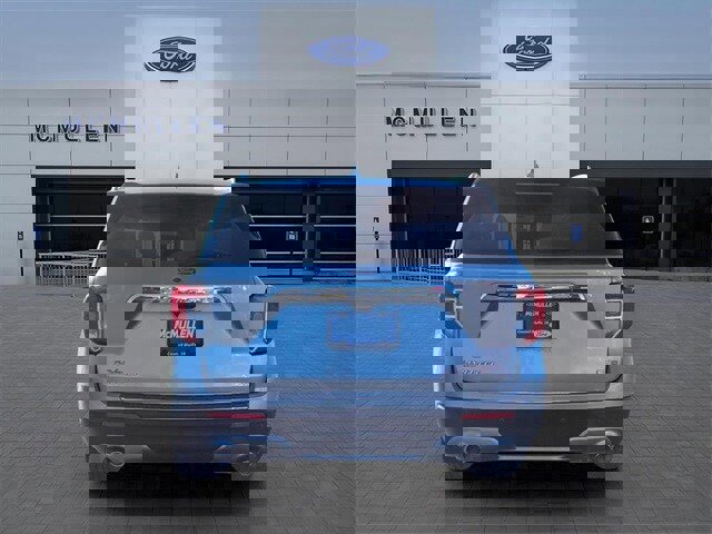 Certified 2020 Ford Explorer Limited image 3
