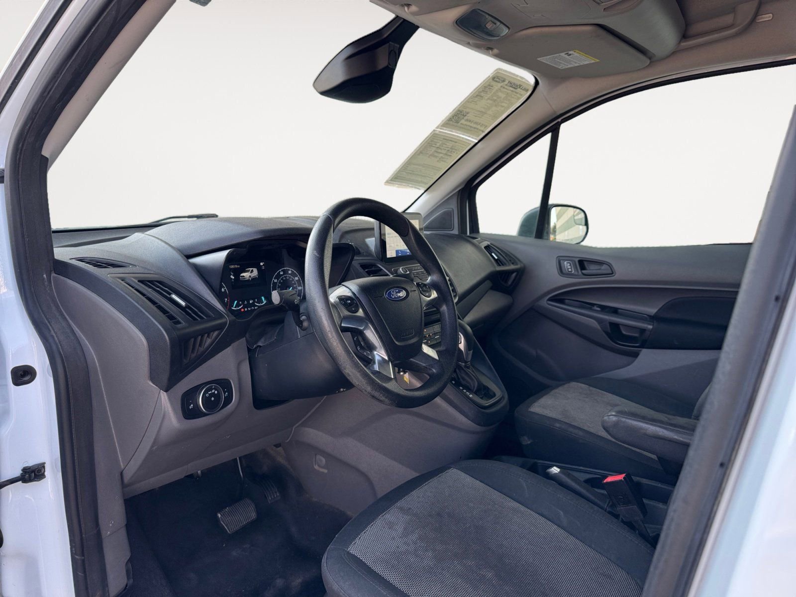 Certified 2022 Ford Transit Connect XL image 6