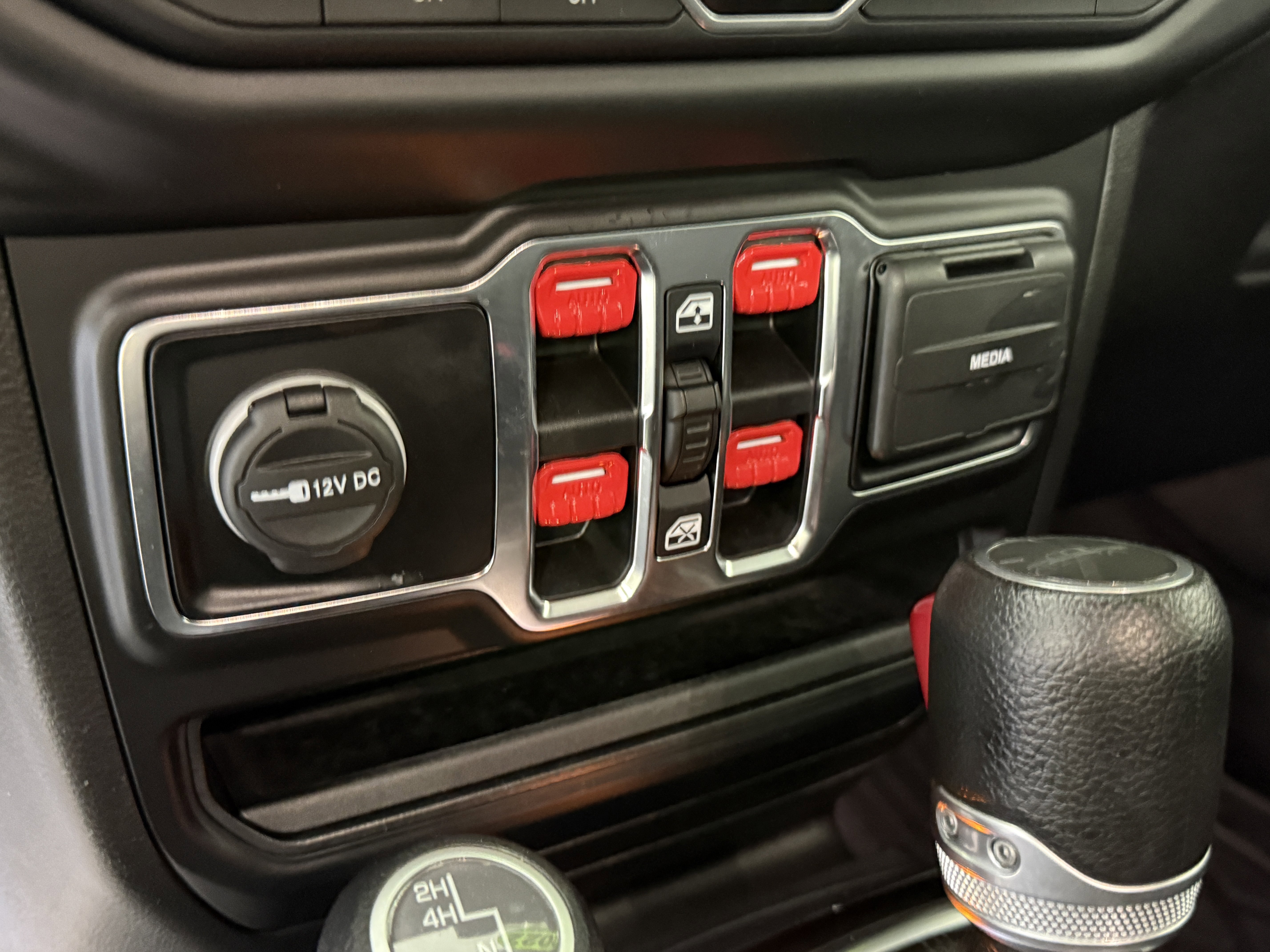 Used 2022 Jeep Gladiator Sport image 20