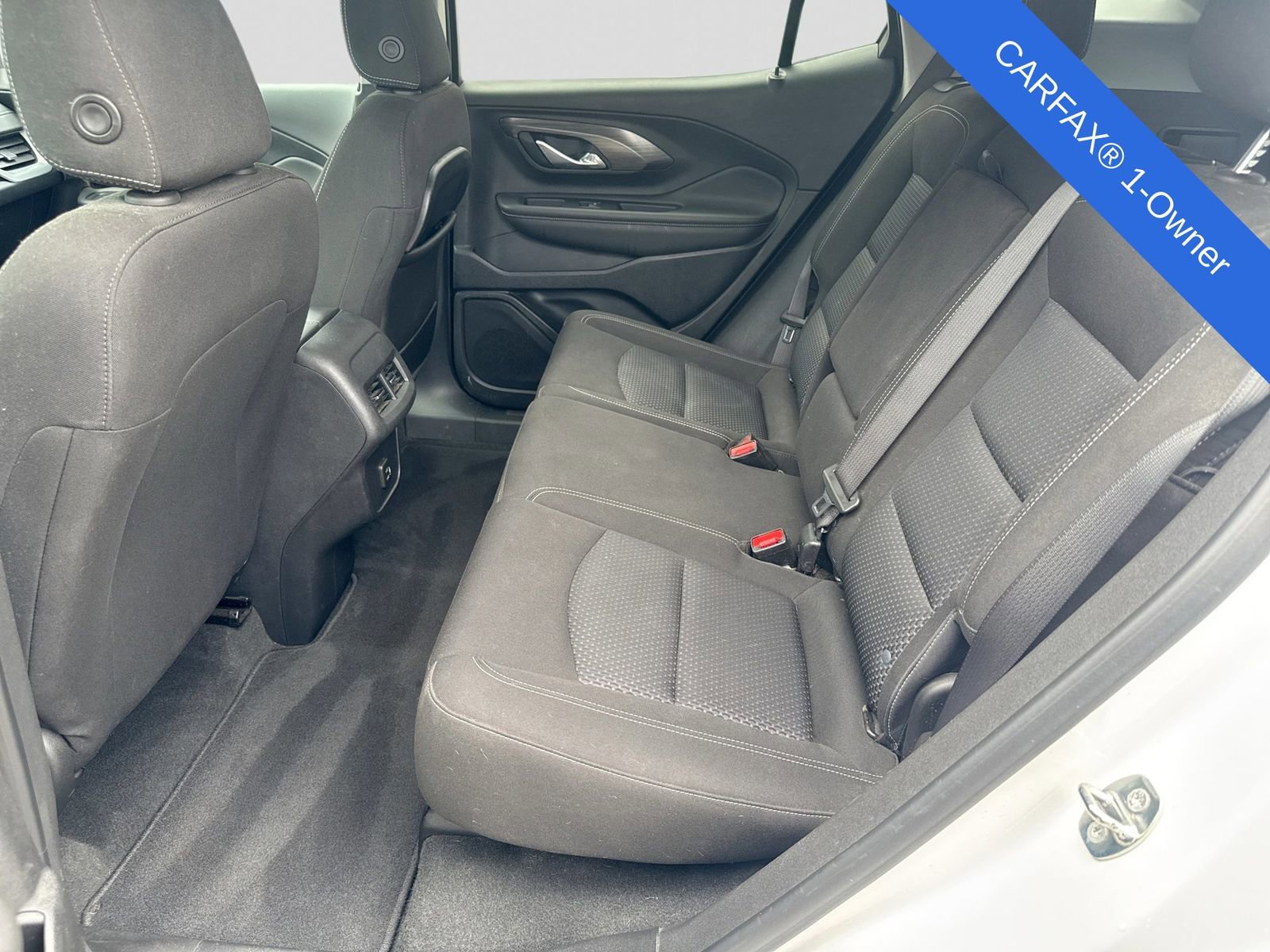 Used 2023 GMC Terrain SLE w/ Driver Convenience Package FWD image 23