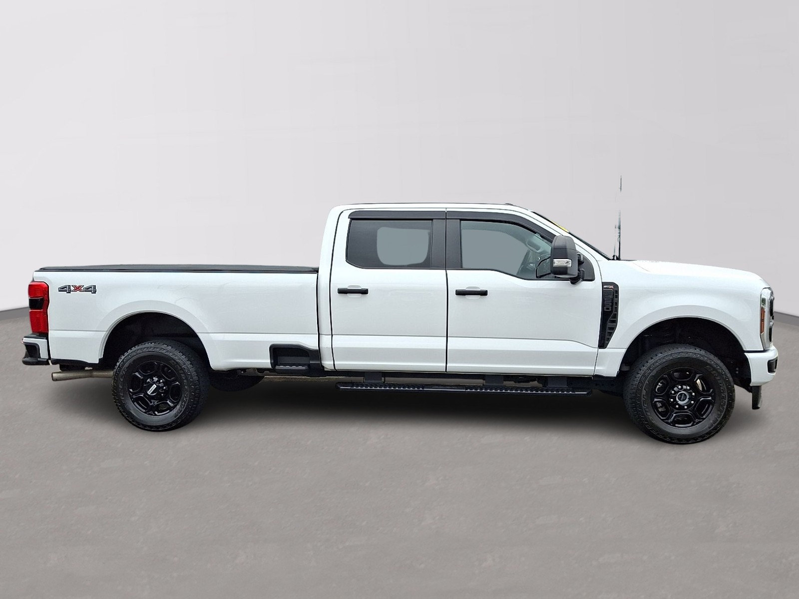 Certified 2024 Ford F250 XL w/ STX Appearance Package AWD/4WD image 7