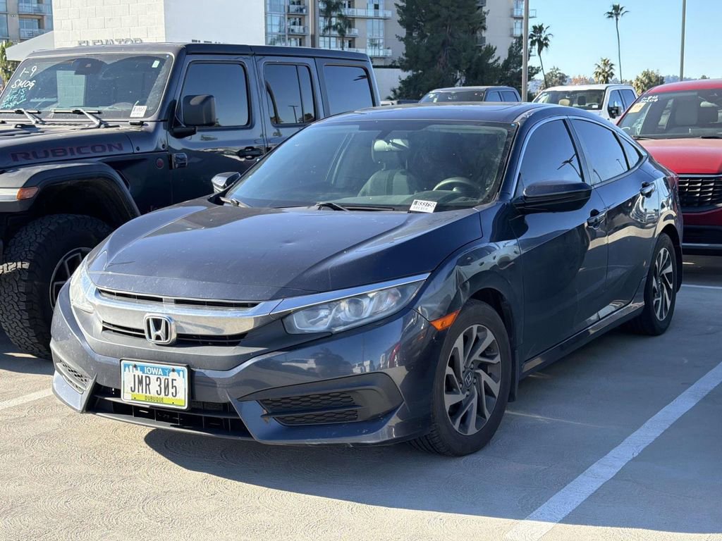 Used 2018 Honda Civic EX image 2