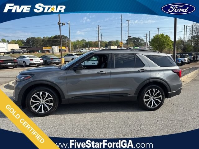 Certified 2025 Ford Explorer ST-Line AWD/4WD image 5