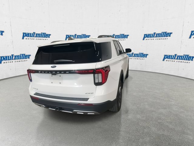 Certified 2025 Ford Explorer Active w/ Active Comfort Package AWD/4WD image 11