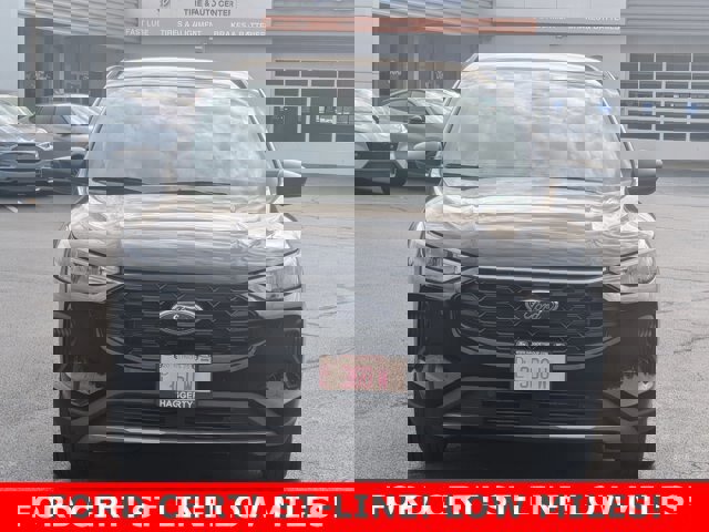Certified 2025 Ford Escape ST-Line image 8
