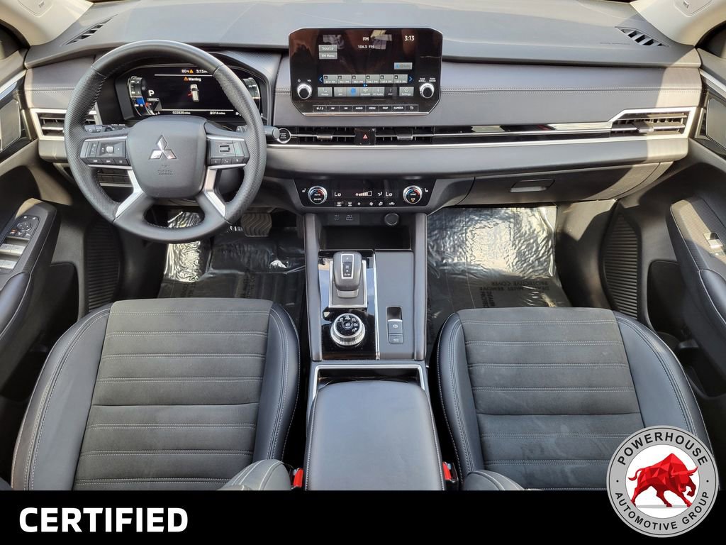 Used 2023 Mitsubishi Outlander SE image 18