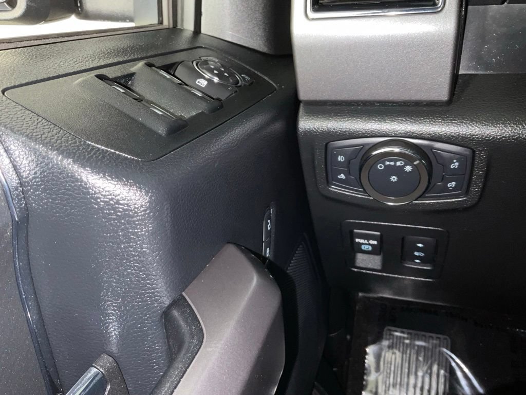 Certified 2020 Ford F150 XLT w/ Equipment Group 302A Luxury AWD/4WD image 18