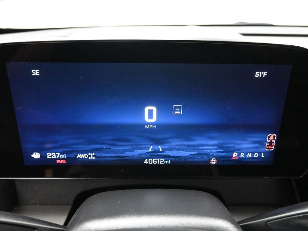 Used 2024 Chevrolet Traverse LT image 40