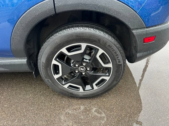 Certified 2023 Ford Bronco Sport Outer Banks w/ Tech Package AWD/4WD image 9