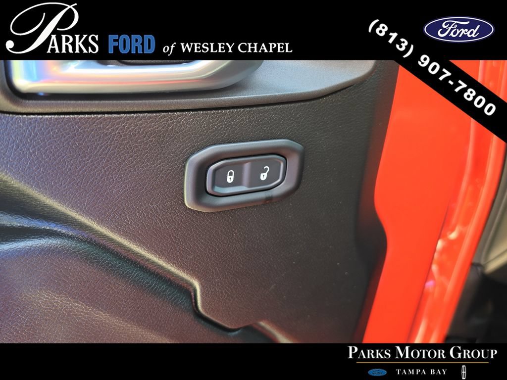 Used 2023 Jeep Wrangler Unlimited Sport w/ Sun And Sound Package AWD/4WD image 17
