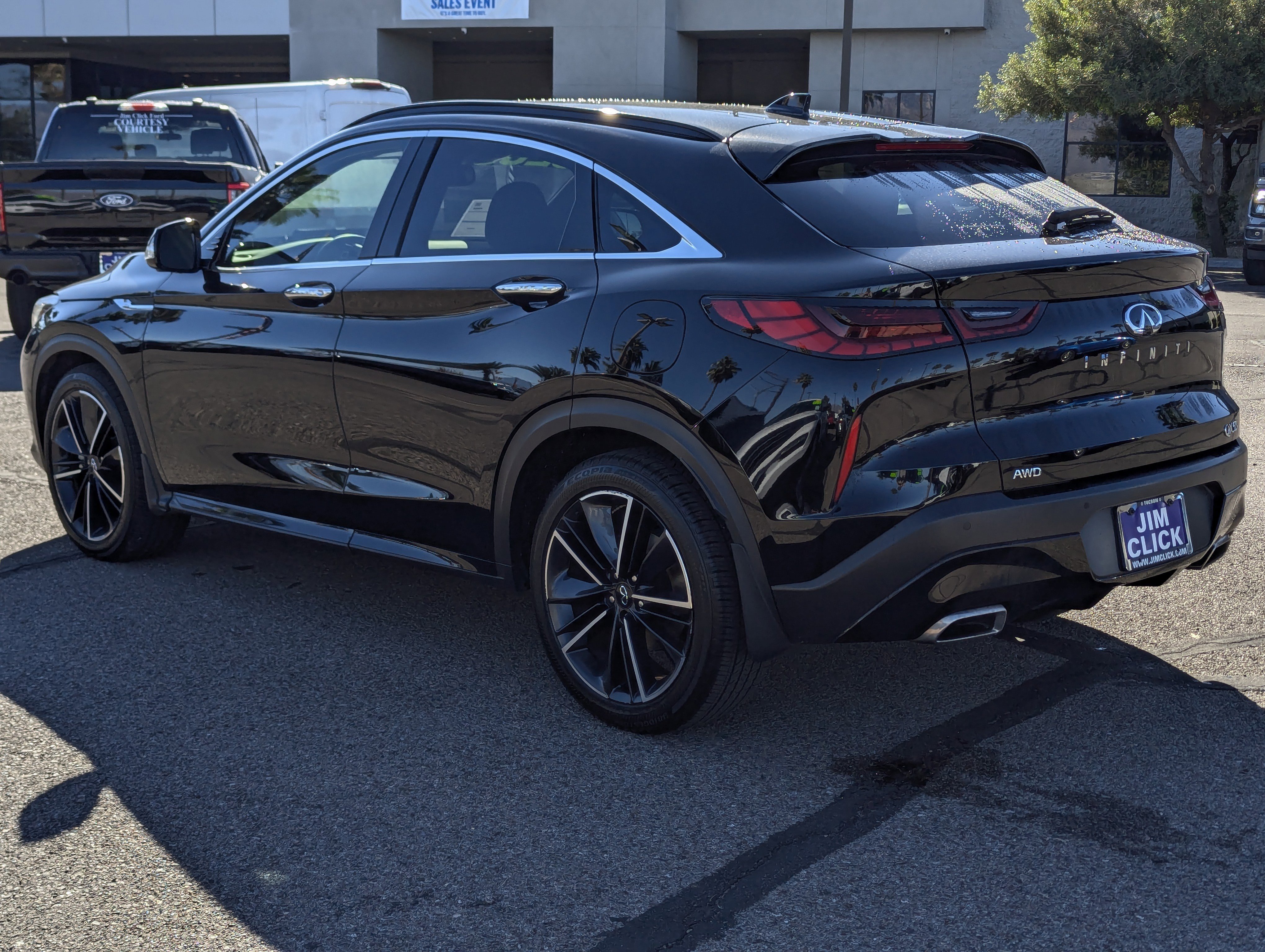 Used 2022 INFINITI QX55 Essential w/ Proassist Package image 4