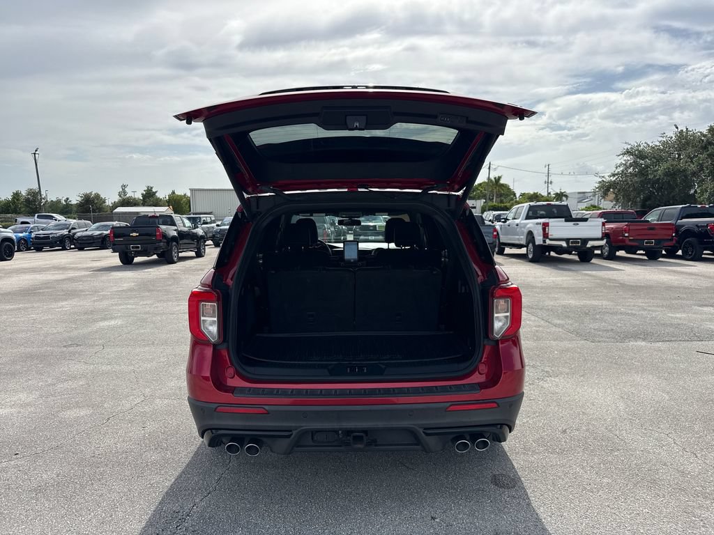 Certified 2020 Ford Explorer ST w/ ST Street Pack AWD/4WD image 28